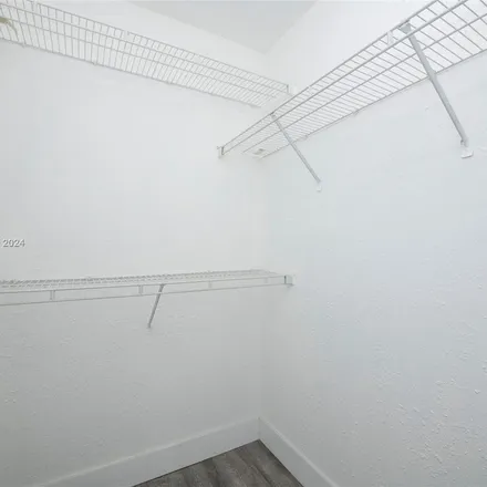 Rent this 3 bed townhouse on 848 Brickell Avenue in Miami, FL 33131