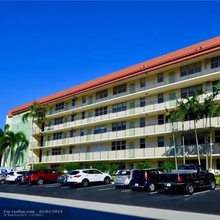 Rent this 2 bed apartment on 5370 Northeast 24th Terrace in Coral Ridge Isles, Fort Lauderdale