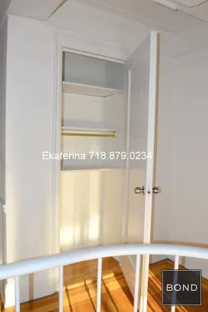 Image 5 - E 38th St, New York, NY, USA - Apartment for rent