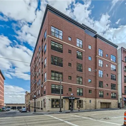 Buy this 1 bed condo on Lowertown Wine & Spirits in East 4th Street, Saint Paul