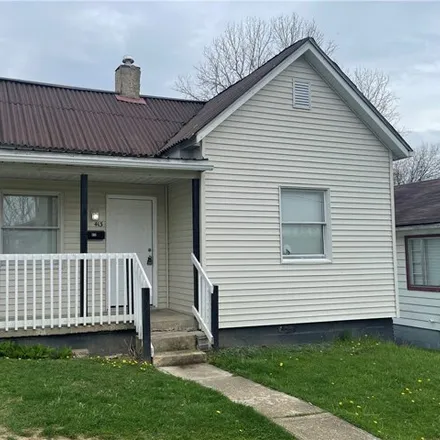 Buy this 2 bed house on 467 Silverclift Drive in Cambridge, OH 43725