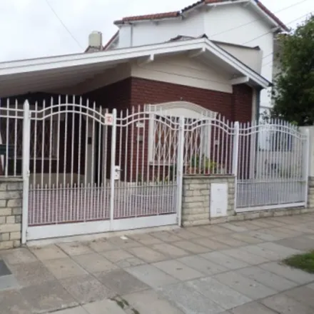 Buy this studio house on Ingeniero Emilio Mitre 1014 in Partido de Morón, B1707 APP Villa Sarmiento