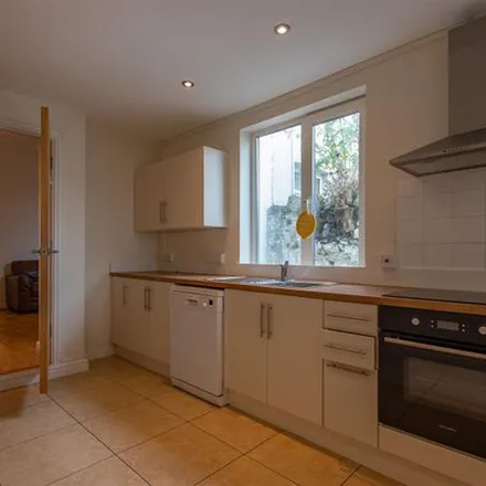 Rent this 3 bed townhouse on 30 Alexandra Road in Cardiff, CF5 1PJ