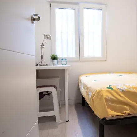 Rent this 1 bed room on Plaza de Estoril in 28025 Madrid, Spain