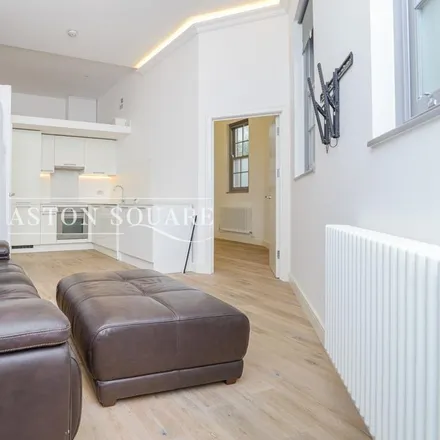 Rent this 1 bed apartment on 17 Horn Lane in London, W3 9NJ
