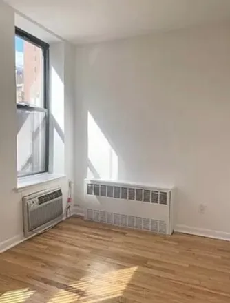 Image 3 - 1321 Third Ave Unit 5C, New York, 10021 - Apartment for rent