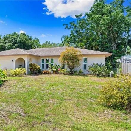 Image 2 - 4144 Winthrop St, Sarasota, Florida, 34232 - House for sale
