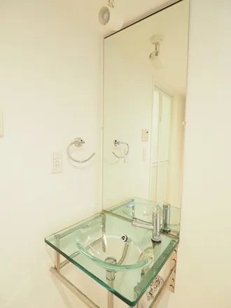 Image 8 - Nishiyoga-dori, Kamiyoga 5-chome, Setagaya, 158-0098, Japan - Apartment for rent