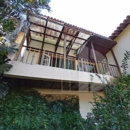 Buy this 3 bed house on Rua Joaquim Campos Porto 367 in Jardim Botânico, Rio de Janeiro - RJ