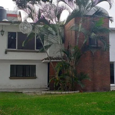 Buy this studio house on Calle 16 de Septiembre in 62760 Tres de Mayo, MOR