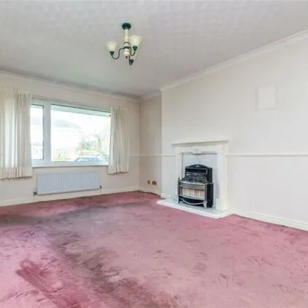 Image 6 - Beverley Close, Sefton, PR9 8JS, United Kingdom - Duplex for sale