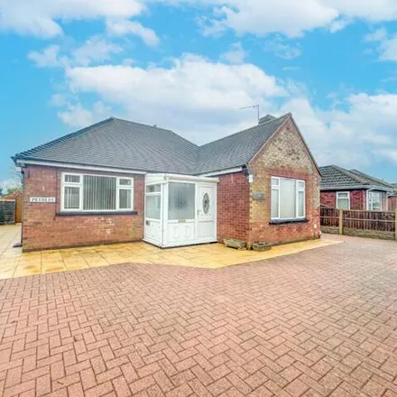 Buy this 3 bed house on Chelwood Road in Scunthorpe, DN17 1HB
