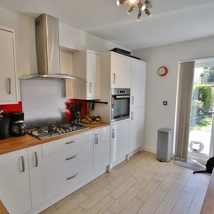 Rent this 3 bed apartment on Granville Road in Old Woking, GU22 9ND