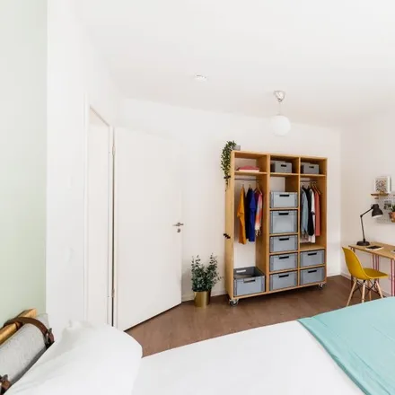 Rent this 2 bed room on Klara-Franke-Straße 14 in 10557 Berlin, Germany