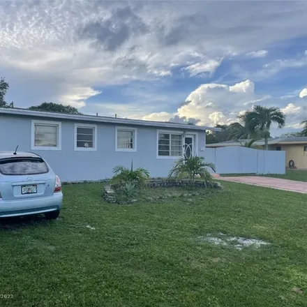 Buy this 3 bed house on Saint Thomas Aquinas High School in Southwest 29th Avenue, Fort Lauderdale