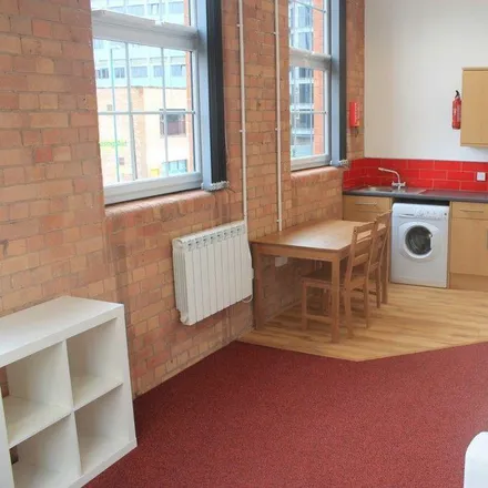 Image 3 - Byron Works, Lower Parliament Street, Nottingham, NG1 1EE, United Kingdom - Apartment for rent