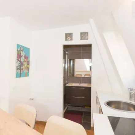 Image 7 - 10 Rue de Duras, 75008 Paris, France - Apartment for rent