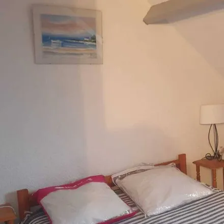 Rent this 2 bed house on Guidel Port in Route de Larmor-Plage au Pouldu, 56520 Guidel