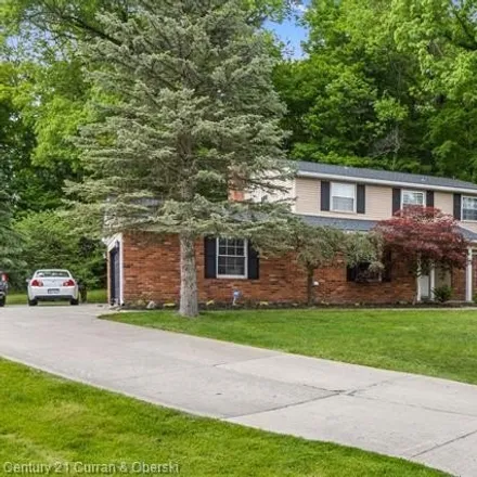 Buy this 4 bed house on 38170 Tralee Trail in Farmington Hills, MI 48167