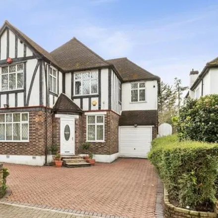 Buy this 5 bed house on London Road in London, HA7 4PA