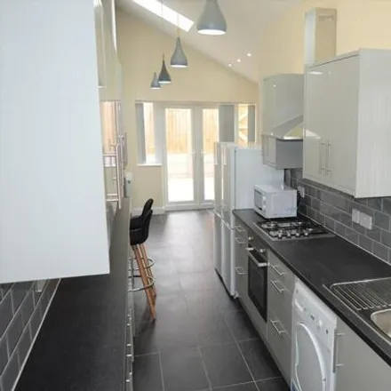 Rent this 1 bed house on 172 Gulson Road in Coventry, CV1 2HZ