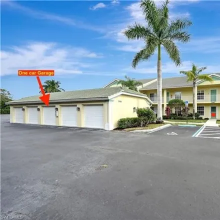 Buy this 2 bed condo on 3250 Europa Drive in Collier County, FL 34105