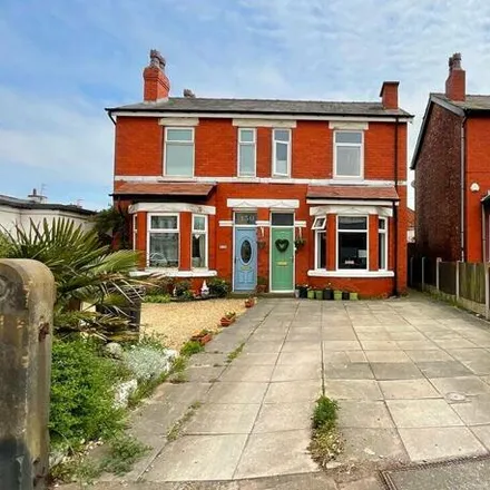 Buy this 3 bed duplex on The Dog's Den in 123 Rufford Road, Sefton