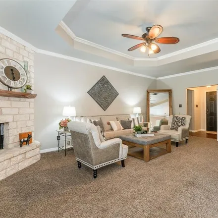 Image 4 - 2409 Scotts Meadow Court, Weatherford, TX 76087, USA - House for sale
