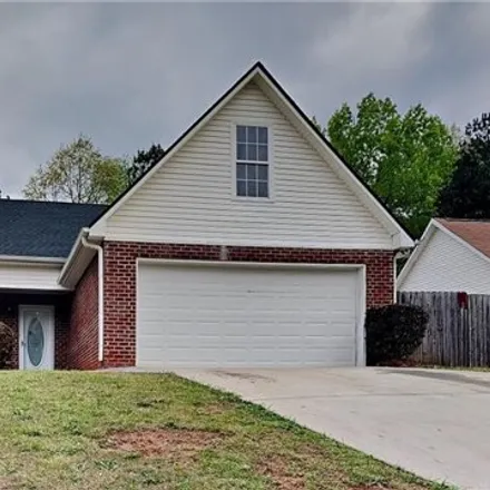 Buy this 4 bed house on 11043 Knotty Pine Place in Bonanza, Clayton County