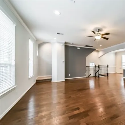 Image 1 - 10105 Spring Shadows Park Cir, Houston, Texas, 77080 - House for rent