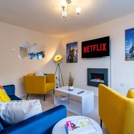 Rent this 3 bed duplex on Mandarin Way in Derby, DE24 8YF