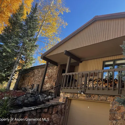 Rent this 4 bed duplex on 981 King Street in Aspen, CO 81611