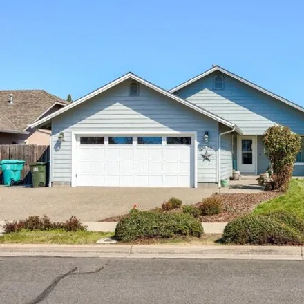 Buy this 3 bed house on 2675 Esther Lane in Grants Pass, OR 97527