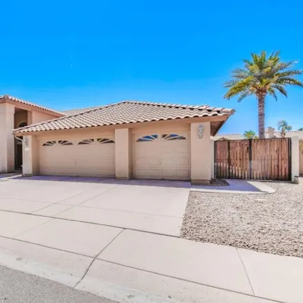 Buy this 3 bed house on 1595 West Honeysuckle Lane in Chandler, AZ 85248