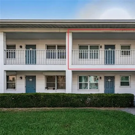 Buy this 1 bed condo on 3142 36th Street North in Saint Petersburg, FL 33713