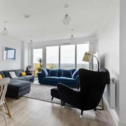 Buy this 3 bed apartment on Lambourne House in Apple Yard, London