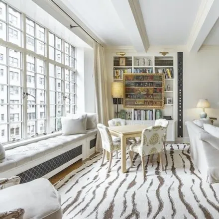 Image 3 - 160 East 72nd Street, New York, NY 10021, USA - Townhouse for sale