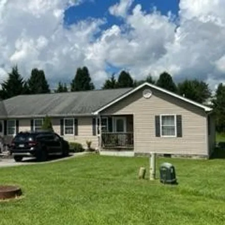 Image 4 - 21077 Campground Road, Washington County, VA 24202, USA - Duplex for sale