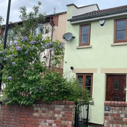Buy this 2 bed townhouse on 8 Greenbank View in Bristol, BS5 6LG