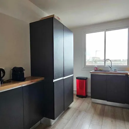 Image 2 - 144 Rue Barreyre, 33300 Bordeaux, France - Apartment for rent