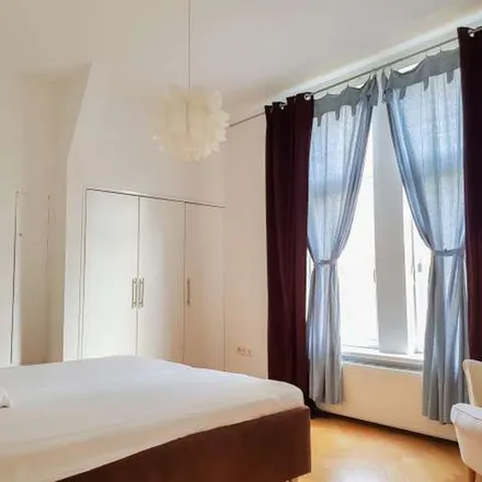 Rent this 2 bed apartment on Elvirasteig 24 in 14129 Berlin, Germany