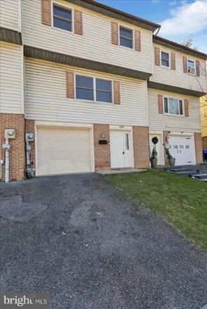 Image 3 - 1330 Fairview Street, Reading, PA 19602, USA - Townhouse for sale