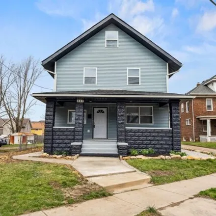 Buy this 5 bed house on 442 Bellefontaine Avenue in Marion, OH 43302