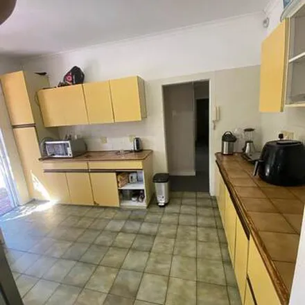 Image 6 - Balintore Road, Rondebosch, Cape Town, 7700, South Africa - Apartment for rent