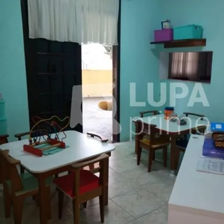 Buy this 3 bed house on Rua Izidro Ortiz 267 in Vila Medeiros, São Paulo - SP