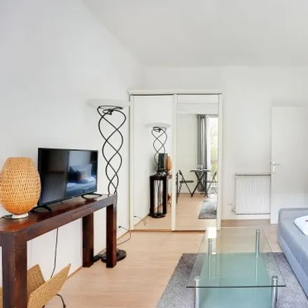 Image 4 - 168 Quai de Jemmapes, 75010 Paris, France - Apartment for rent