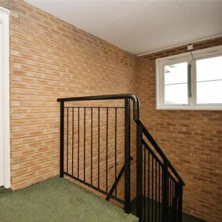 Image 5 - Shining Bank, Sheffield, S13 9DJ, United Kingdom - Apartment for sale