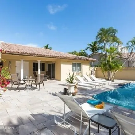 Buy this 5 bed house on 3297 Northeast 38th Street in Fort Lauderdale, FL 33308