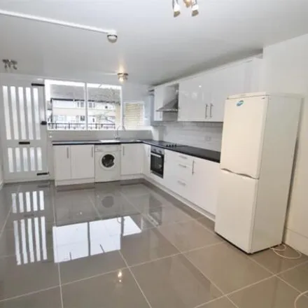 Rent this 6 bed townhouse on Heritage Close in London, UB8 2LA