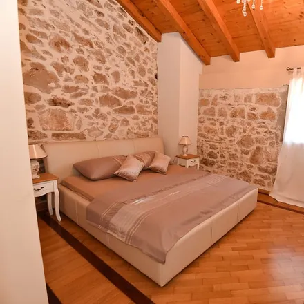 Rent this 6 bed house on 23206 Općina Sukošan